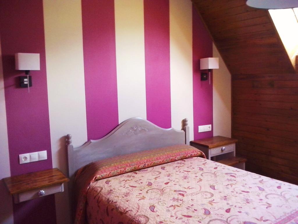 Hotel Vina Olivan Sarvisé Room photo
